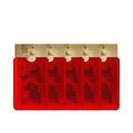 Cinq pièces du porte carte bancaire anti-piratage rouges.