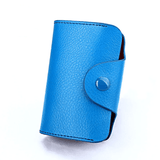 Porte carte grande capacité en cuir bleu.