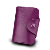 Porte carte grande capacité en cuir violet.